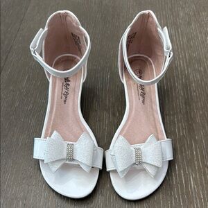 Girl’s White Bow with Silver Wedge Sandals (Self Esteem)